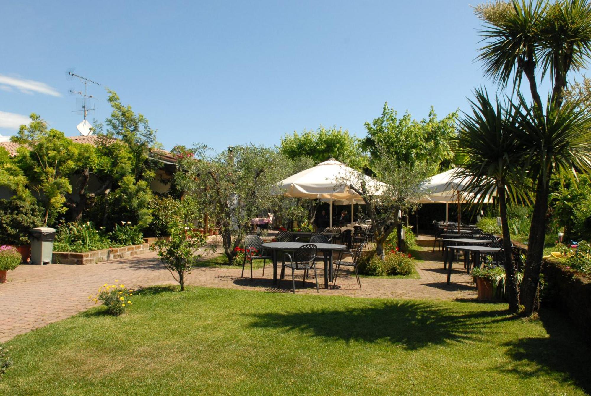 Locanda Da Vittorio Manerba del Garda Exterior photo